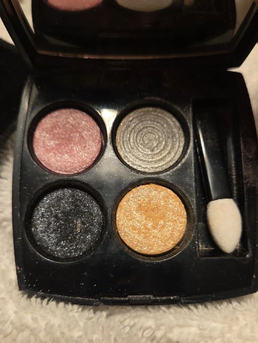 CHANEL Eyeshadow Quad Les 4 Ombres — 95 Sparkling Satins